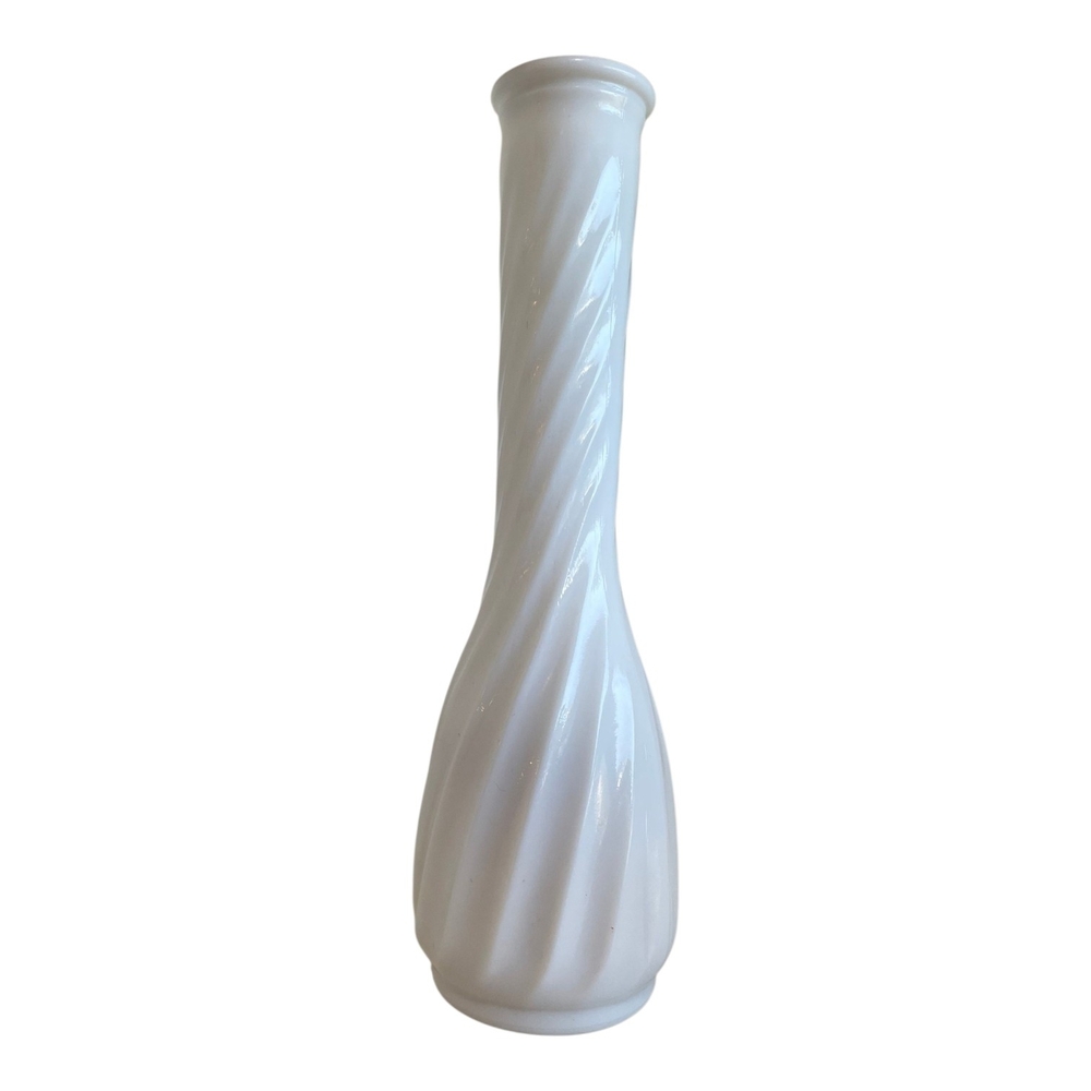 Rare VTG Mid-Century Hoosier Glass Milk Glass Bud Vase – White Swirl
